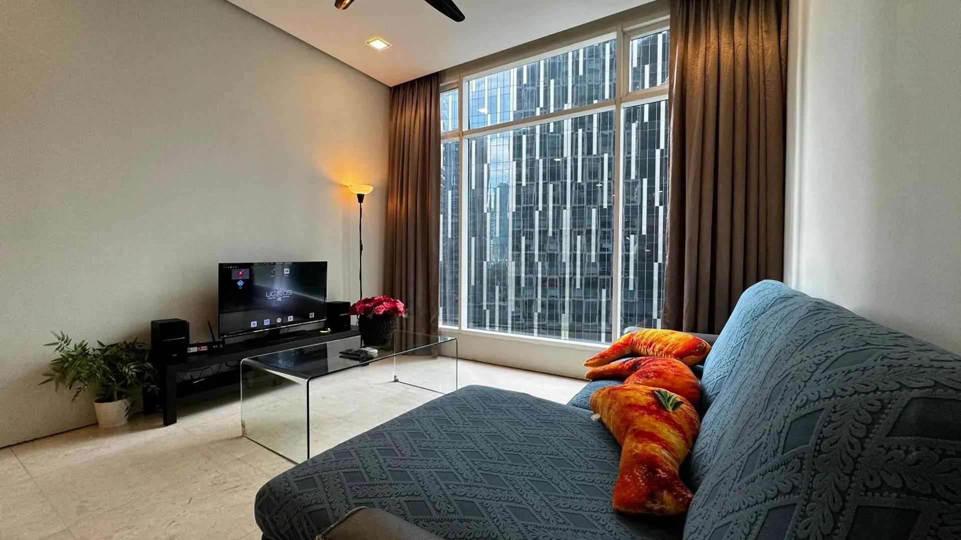 Soho Suites Klcc By Alucard'S Cat Kuala Lumpur Apartment